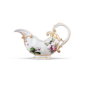 View 1 of Lot 662: A very rare Meissen porcelain sauceboat from the ‘Brühl’sche Allerlei’ Service made for Heinrich Graf von Brühl, circa 1745