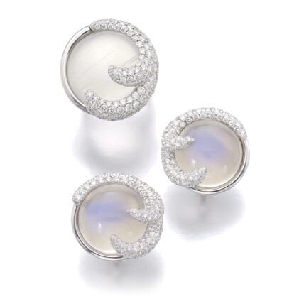 Catalog image of de grisogono | moonstone and diamond demi-parure