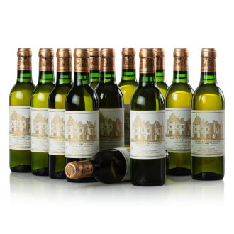 View 1 of Lot 469: Château Haut Brion Blanc 1999  (12 HFBT)
