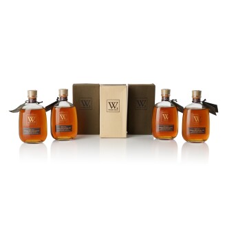 View 1 of Lot 6262: 山崎 The Yamazaki Whisky Shop Exclusive 2015 Release 45.0 abv NV (4 BT30)