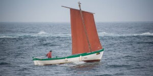 Survival on the Sea: The Story of the ‘Bee’