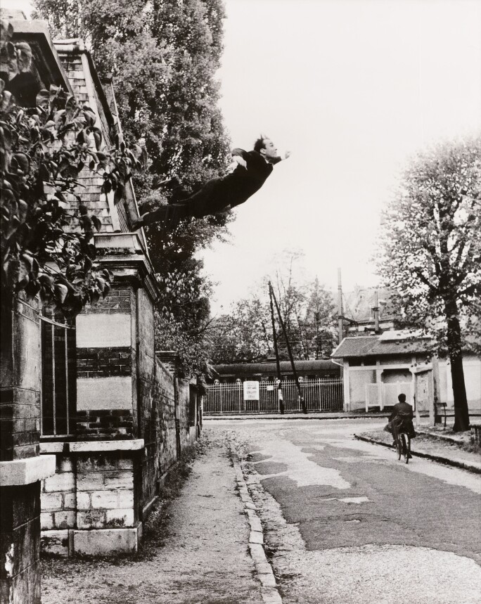 Yves-Klein-Grand-Saut-Paris-Contemporary-222PF1815_B22LN_1.jpg