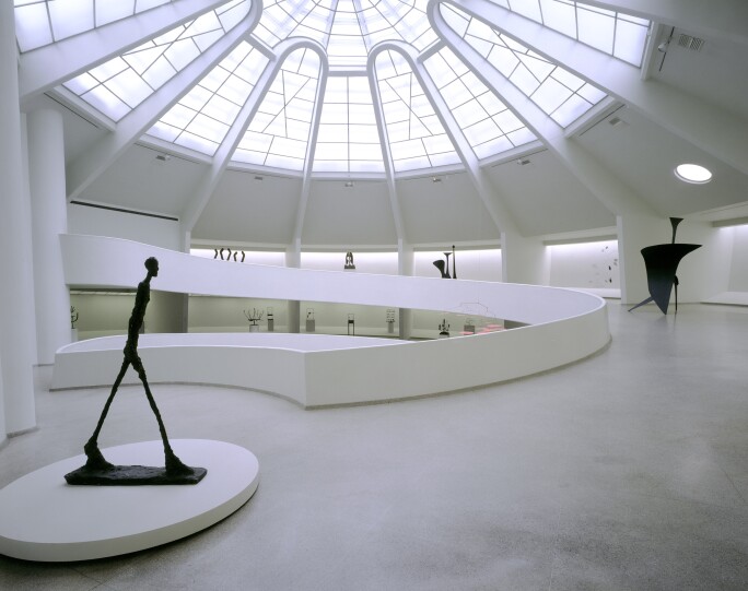 Picasso Guggenheim Interior 1998