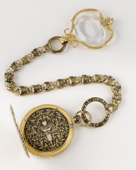 Orologio da tasca Longines con catenella, carica manuale. Incisione interna Orologio da tasca Longines con catenella, carica manuale. Incisione interna