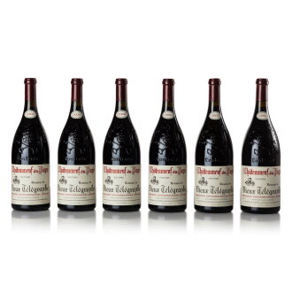View 1 of Lot 215: Châteauneuf du Pape, Vieux Télégraphe, 'La Crau' 2009  (6 MAG)