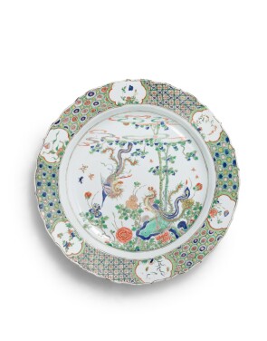 View 1 of Lot 5161: A famille-verte 'phoenix' foliate charger, Qing dynasty, Kangxi period | 清康熙　五彩鳳凰牡丹紋花口盤