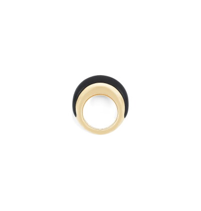 Catalog image of van cleef & arpels | bague bois et or | wood and gold ring