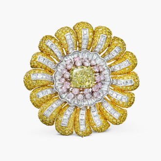 View 1 of Lot 1610: Yellow Diamond, Coloured Diamond and Diamond Scarf Ring/Brooch | 格拉夫 | 黃色鑽石 配 彩色鑽石 及 鑽石 絲巾扣/胸針