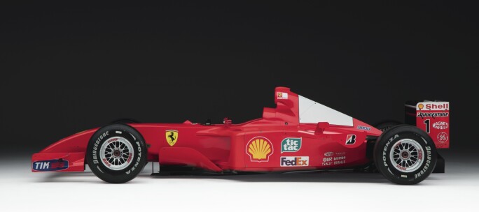 michael-schumacher-ferrari-2017.jpg