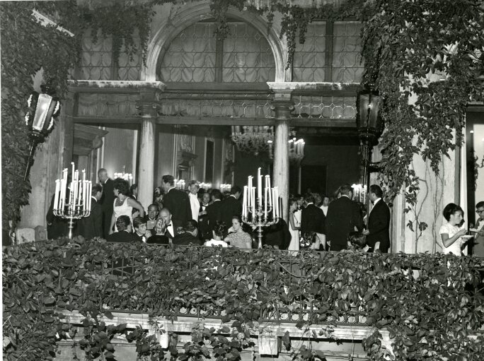 The Glamour of Venice's Legendary Palazzo Volpi French & Continental