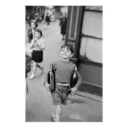 Catalog image of henri cartier-bresson | rue mouffetard
