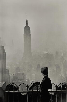 Catalog image of elliott erwitt | 'empire state building', new york city, 1955