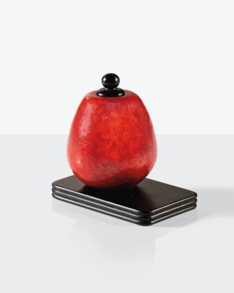 Catalog image of vase