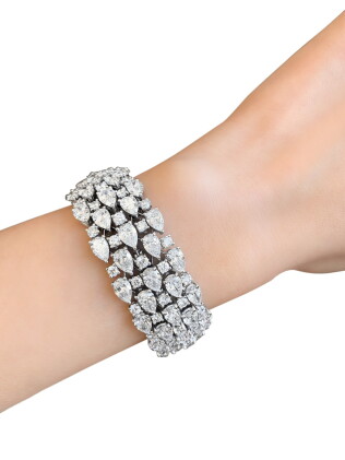 Catalog image of graff | diamond 'joyfall' bracelet