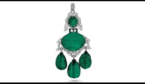 Exquisite Emerald Jewels and Classic Art Deco Cartier