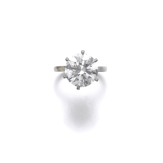 Diamond ring