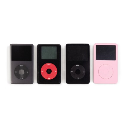 View 1 of Lot 123: A set of four Apple iPod 20, 30 and 160 Gigas