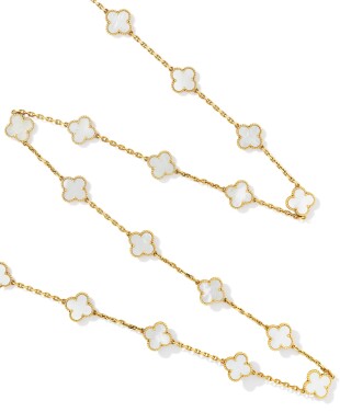 View 1 of Lot 75: Mother-of-pearl sautoir, 'Alhambra' | Sautoir nacre, "Alhambra"