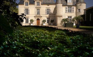 View 2 of Auction: Château Haut-Brion, Domaine Clarence Dillon: Celebrating Our 10th Decade of Family Stewardship